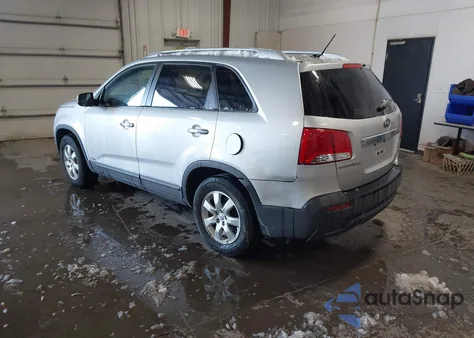 2013 Kia Sorento Lx V6 z USA, uszkodzony, nr VIN 5XYKTDA23DG404174